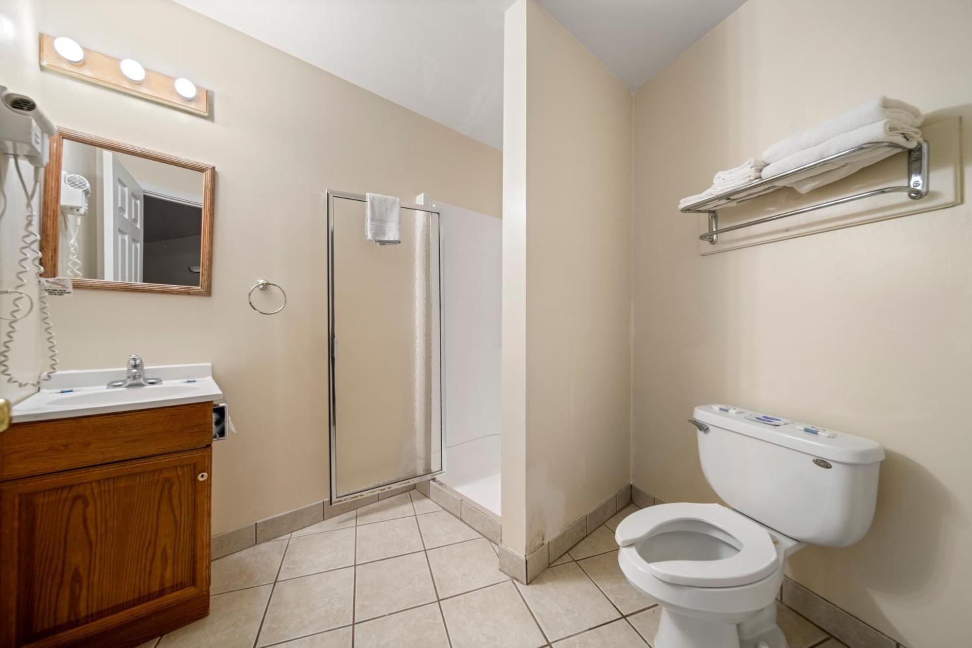 Thumb Heritage Inn Sandusky Zimmer foto
